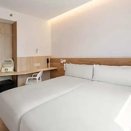 Hotel Bonfim 3*